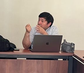 Taller presencial de Ciencia Abierta UBB enseñó cómo completar un Plan de Gestión de Datos en Investigación